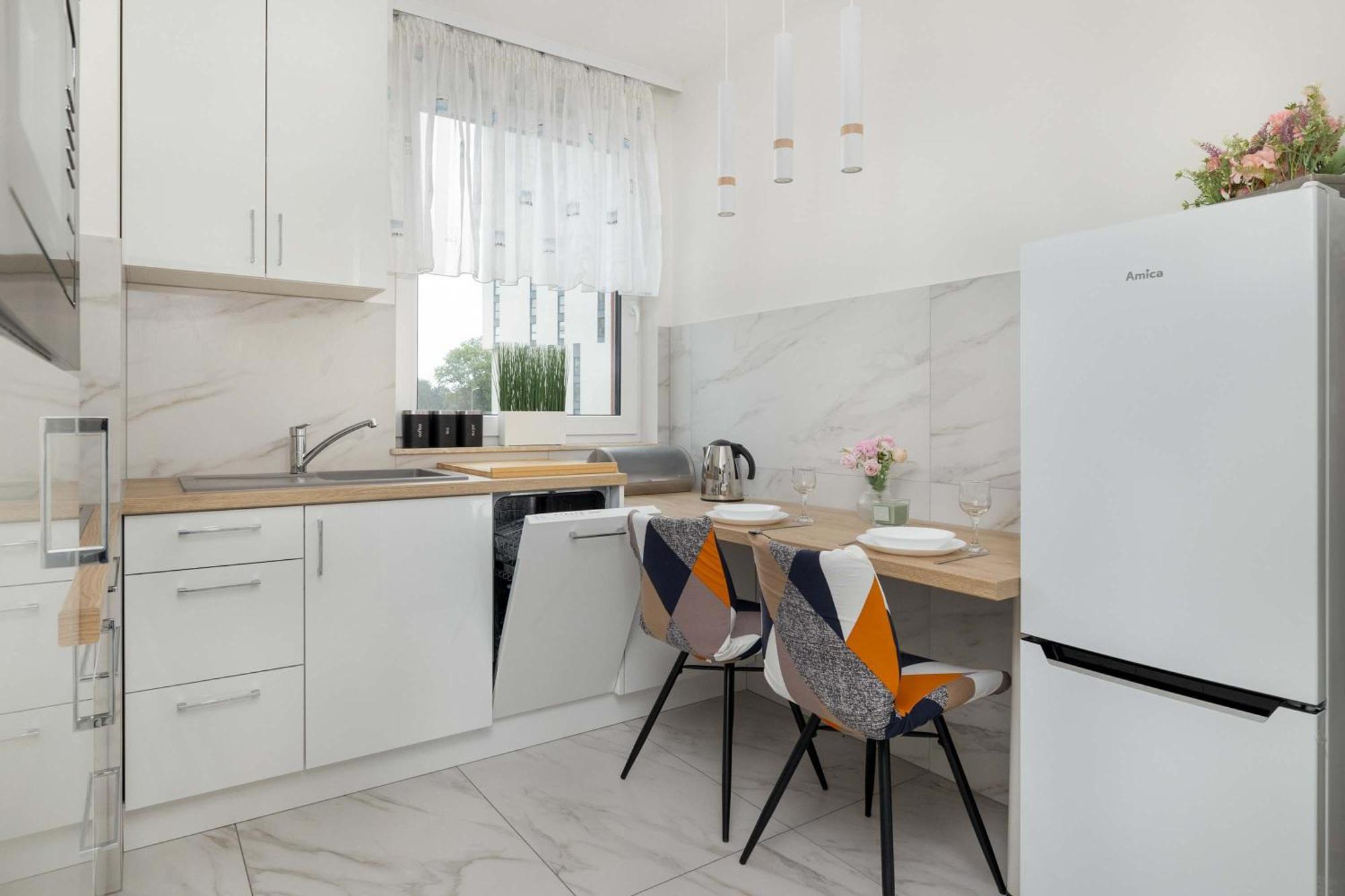 Cozy Laszkiewicza With Parking By Renters Апартаменти Краків