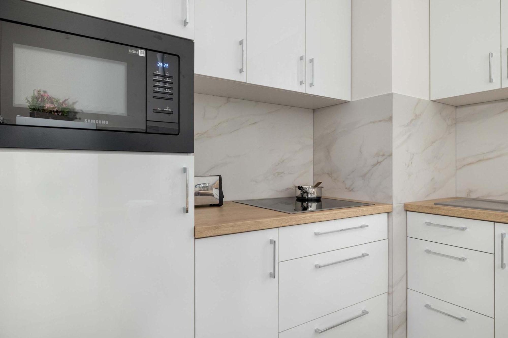 Апартаменти Cozy Laszkiewicza With Parking By Renters *