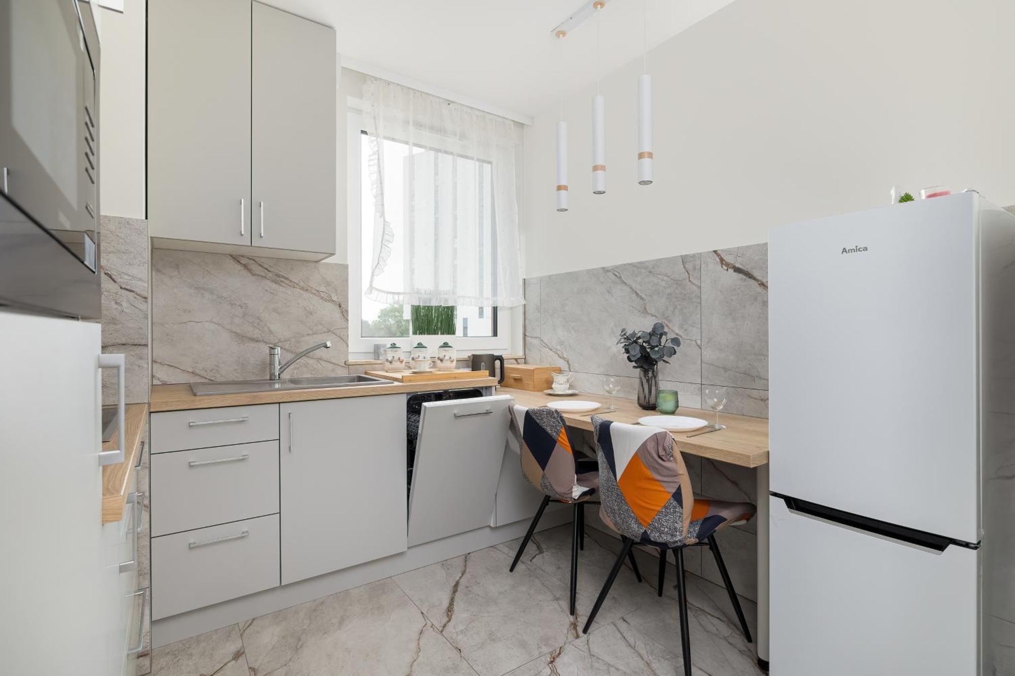 Апартаменти Cozy Laszkiewicza With Parking By Renters