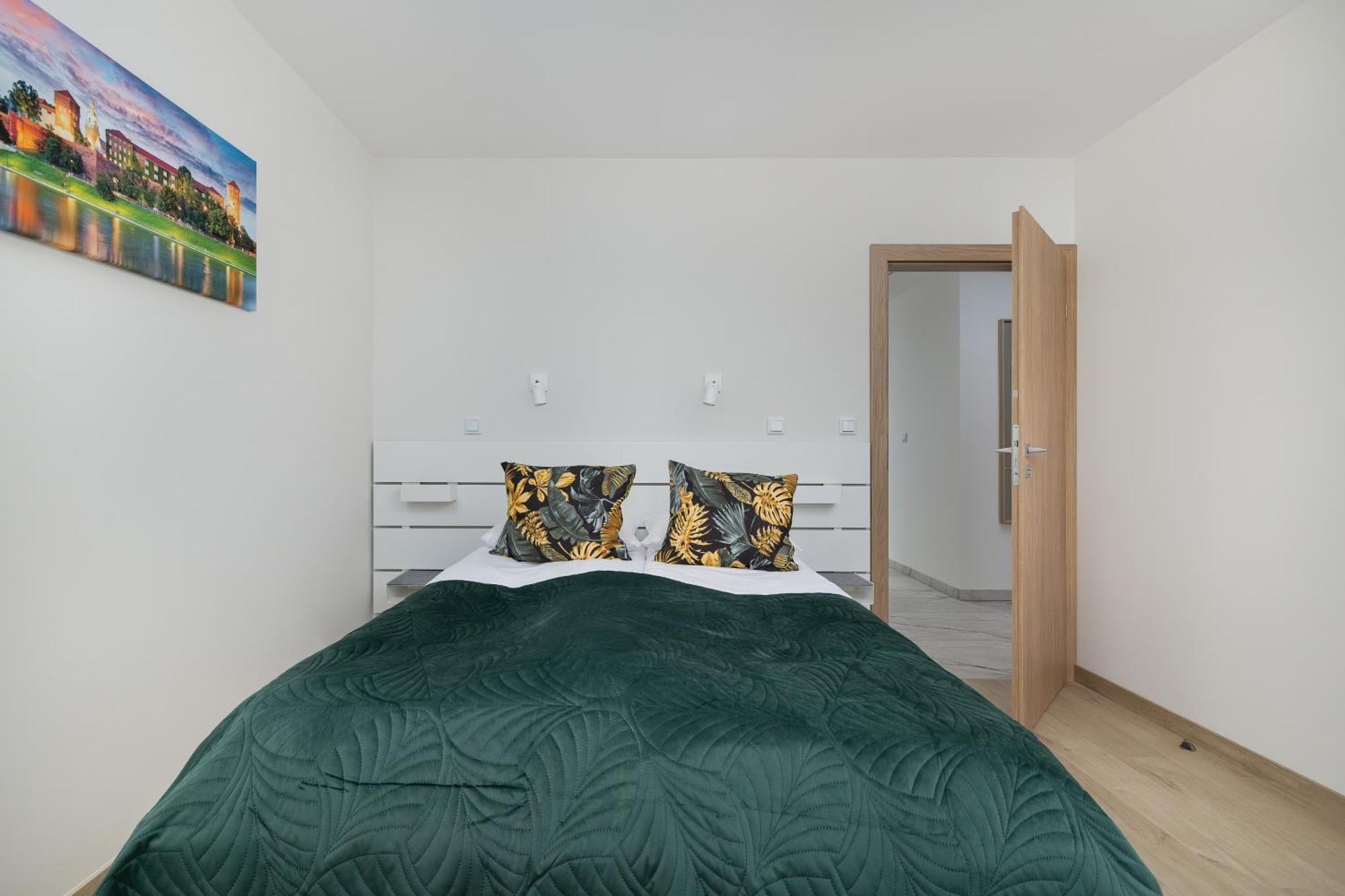 Cozy Laszkiewicza With Parking By Renters Апартаменти