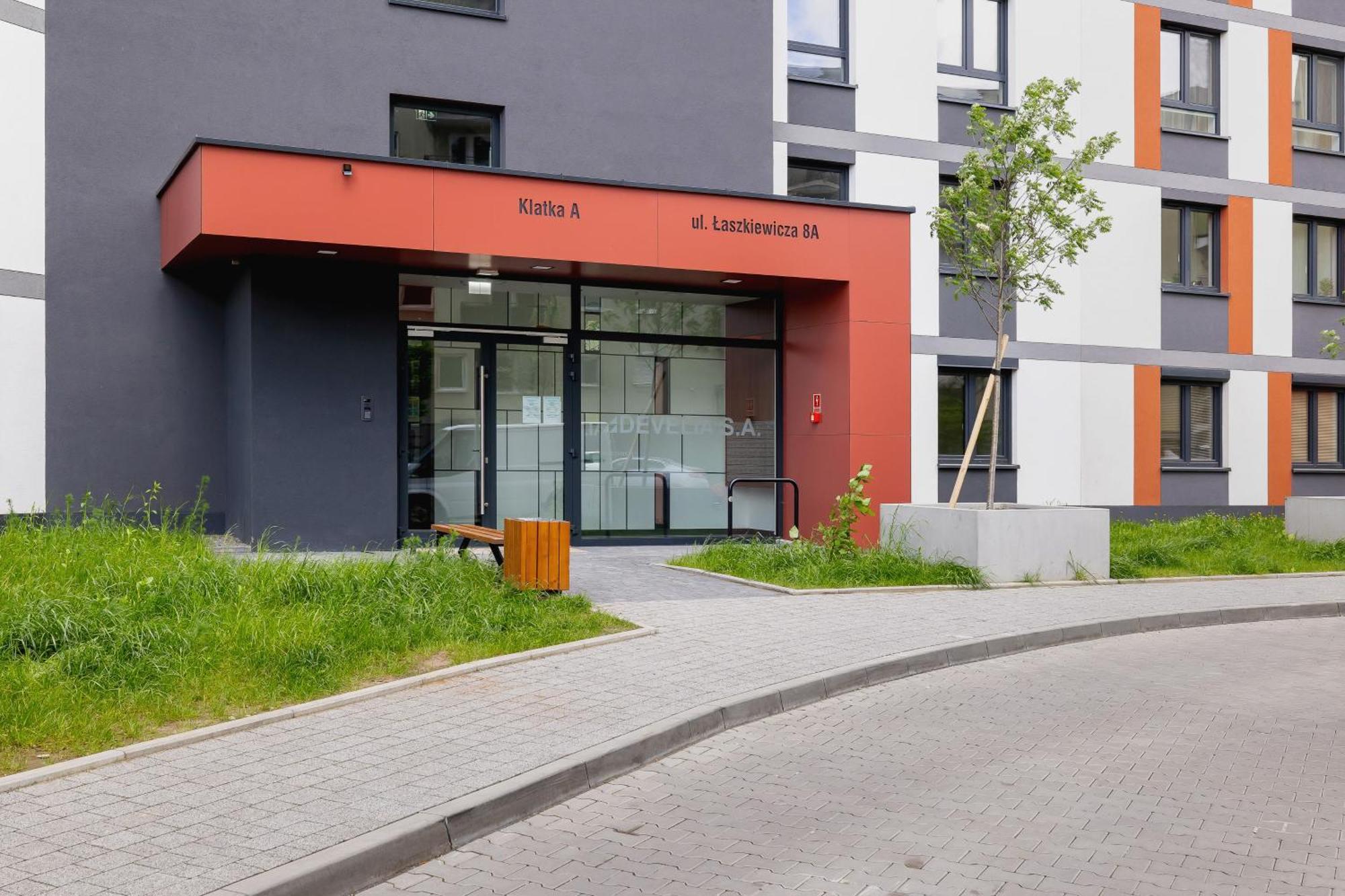 Cozy Laszkiewicza With Parking By Renters Краків