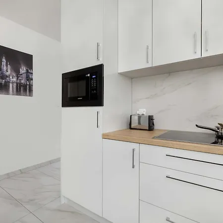 Cozy Apartments Laszkiewicza With Parking By Noclegi Renters Kraków Zewnętrze zdjęcie