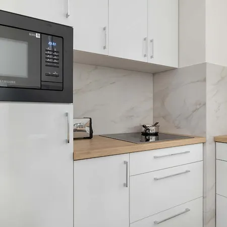 Cozy Apartments Laszkiewicza With Parking By Noclegi Renters Kraków Zewnętrze zdjęcie