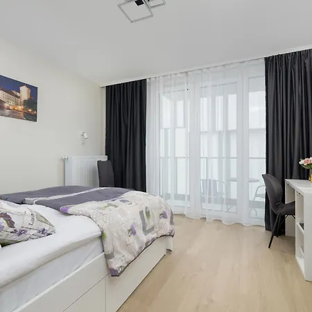 Cozy Apartments Laszkiewicza With Parking By Noclegi Renters Kraków Zewnętrze zdjęcie