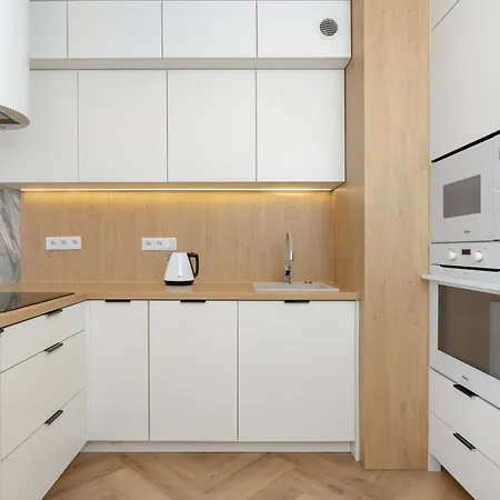 Cozy Apartments Laszkiewicza With Parking By Noclegi Renters Kraków Zewnętrze zdjęcie